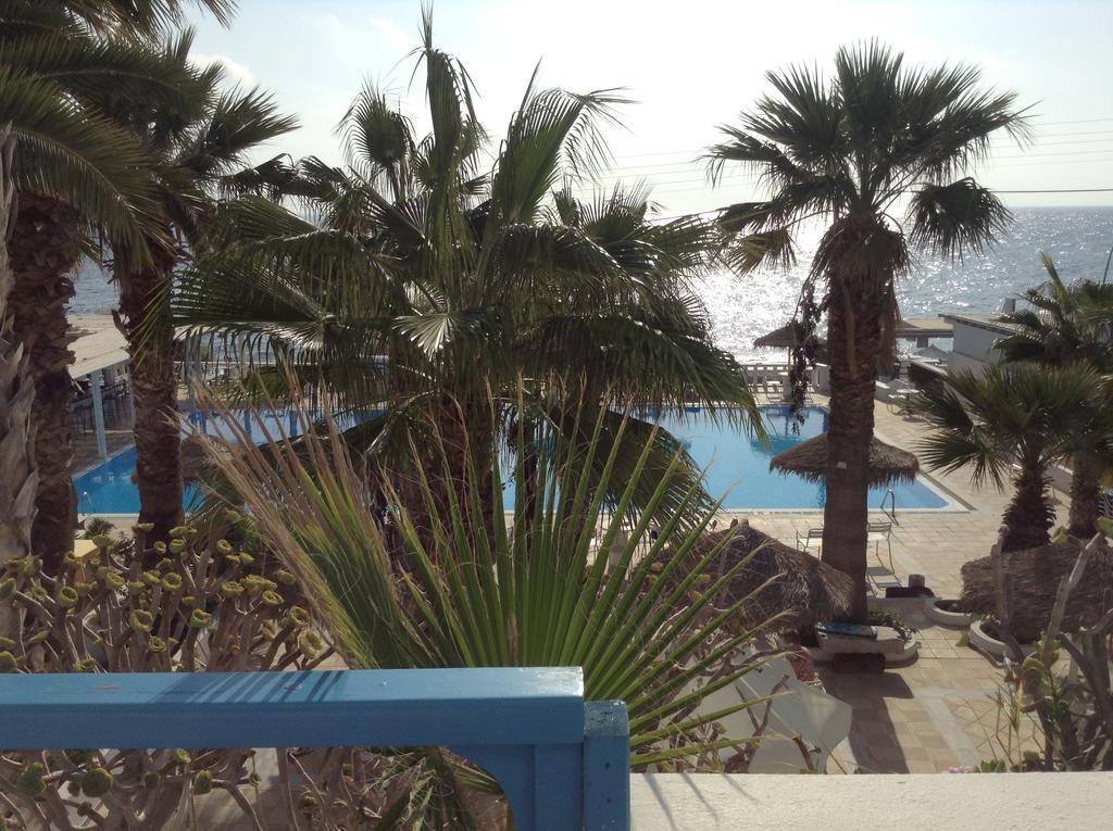 Kamari Beach Hotel Bagian luar foto