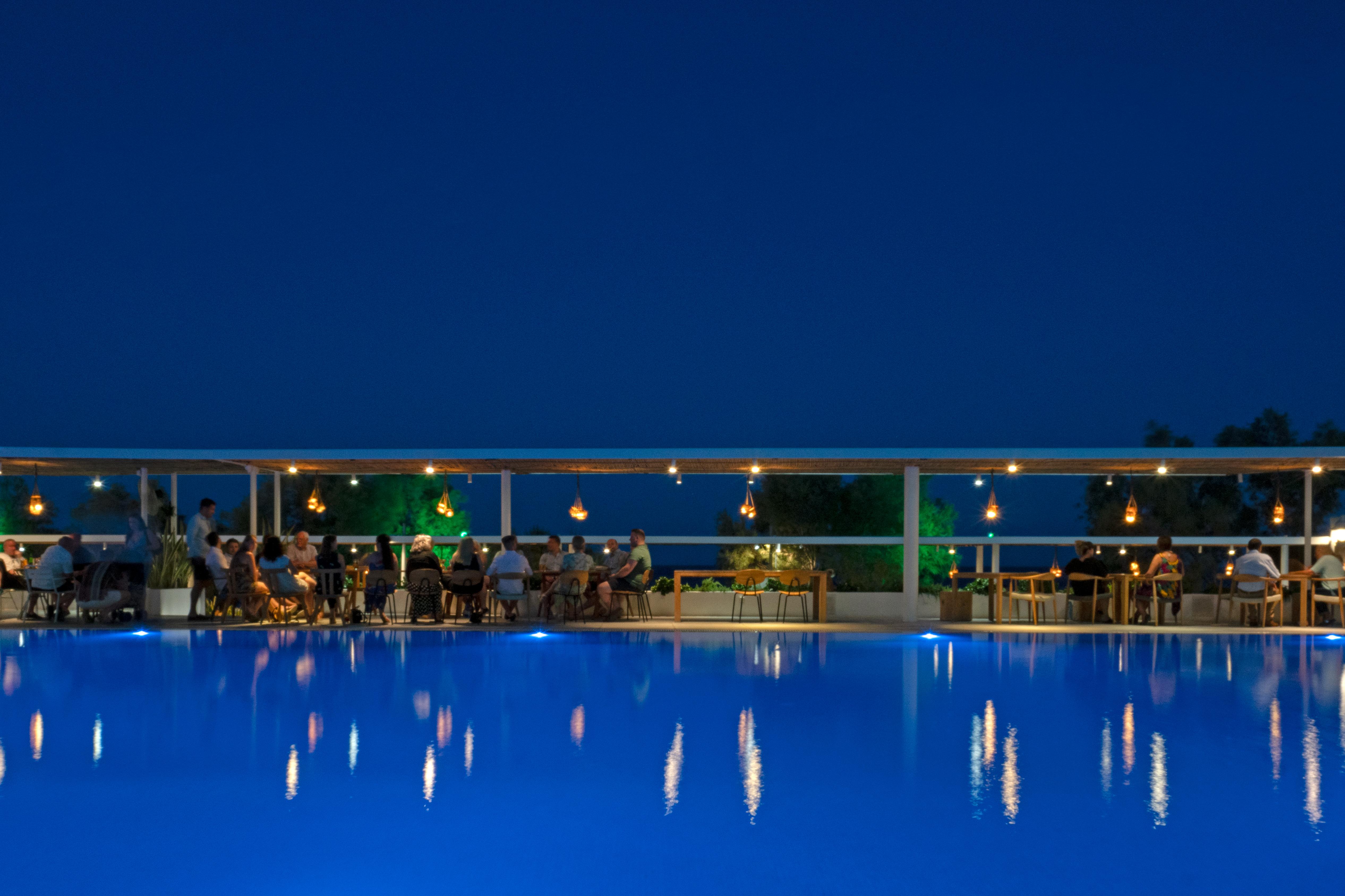 Kamari Beach Hotel Bagian luar foto